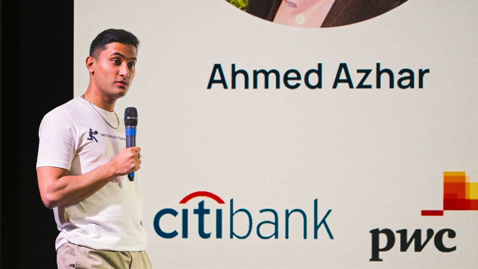 Farhoon Asim – UK Career Coach Empowering International Students